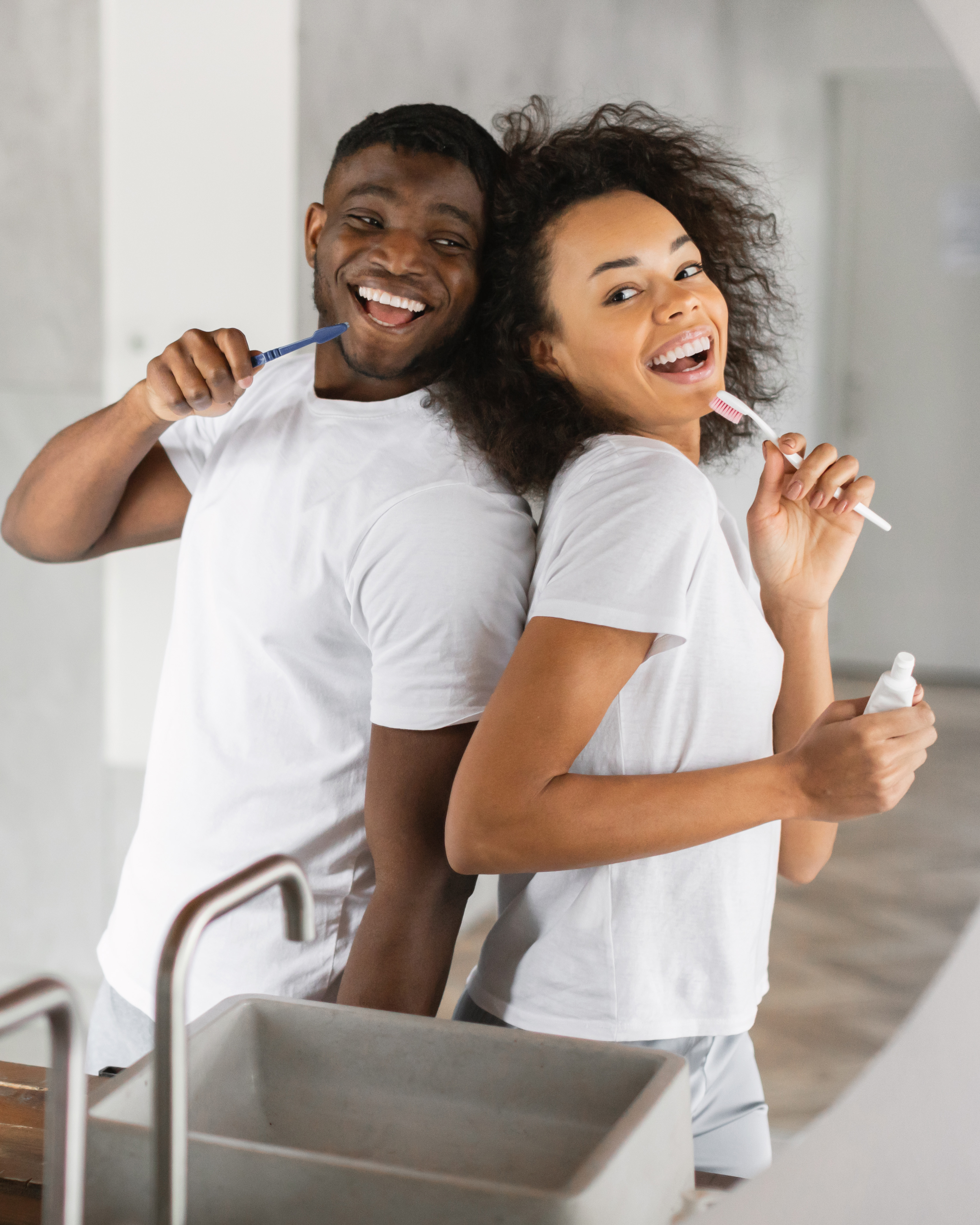 Couple brushing image